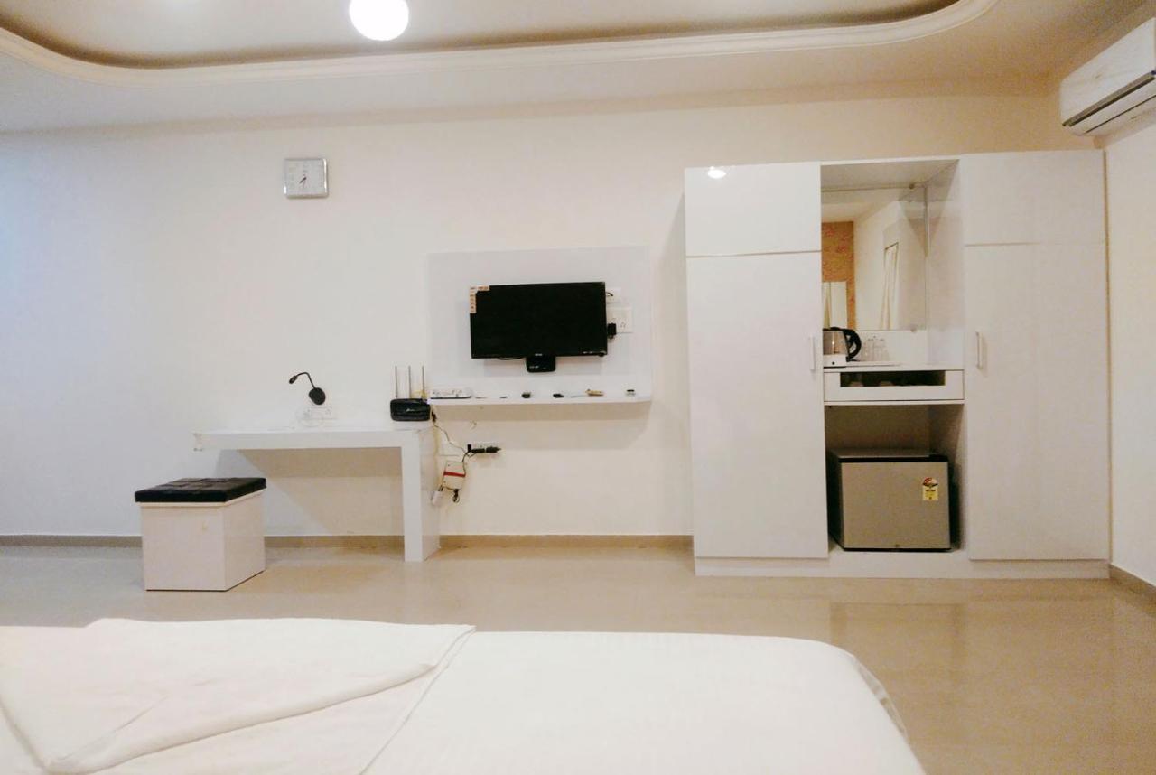 Rk - Inn Premium Suites Bangalore Buitenkant foto