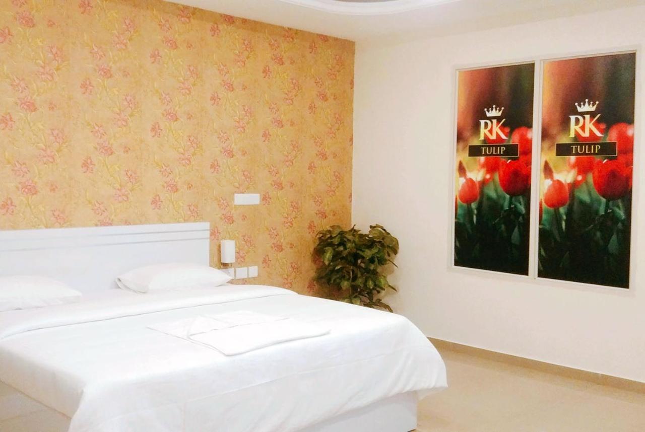 Rk - Inn Premium Suites Bangalore Buitenkant foto